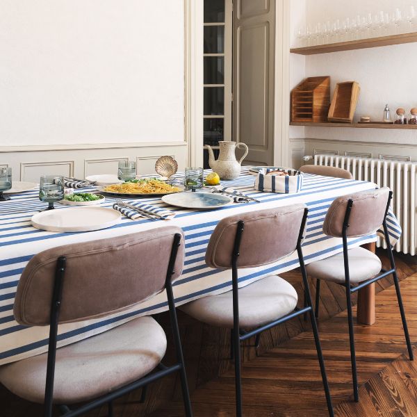 table adour bleu artiga